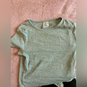 H&M Basic Crop Top Tee Women’s